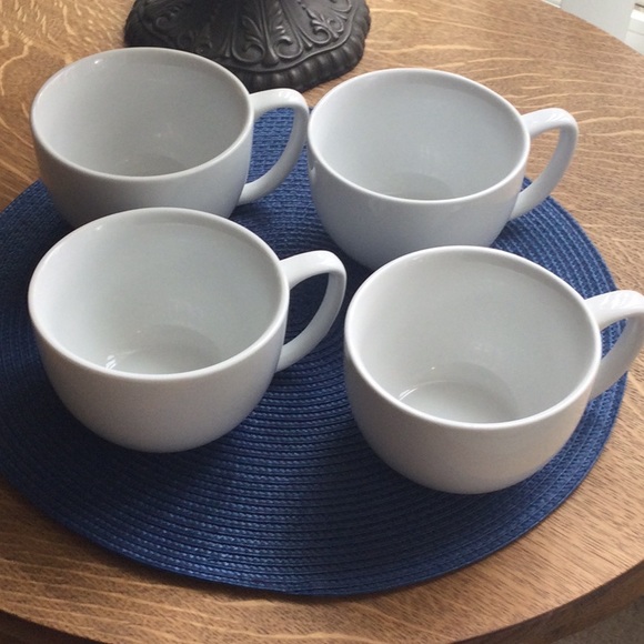 🌿4 Oversized Mugs🌿 - Picture 2 of 9